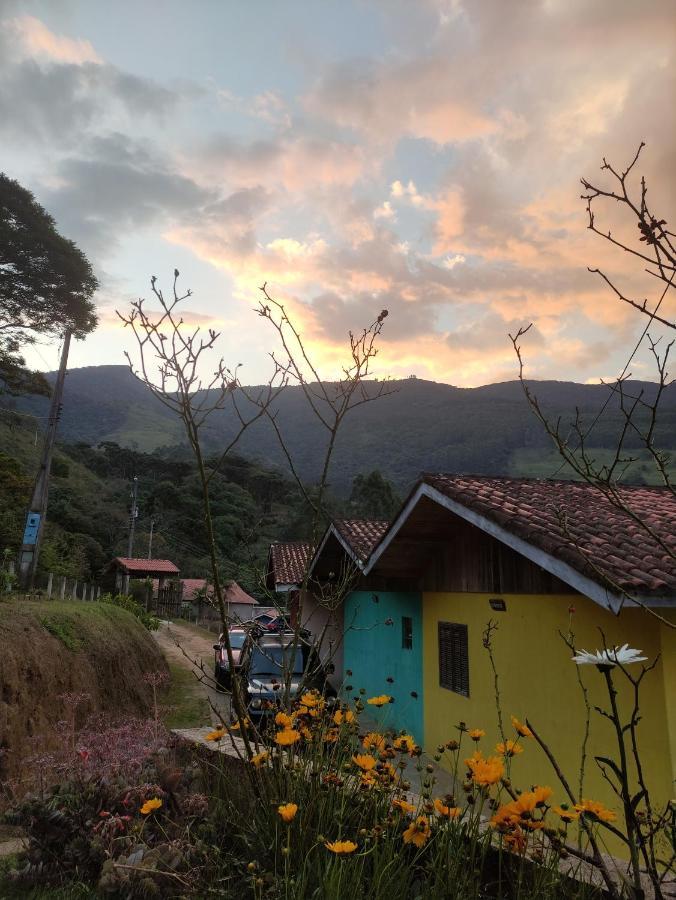 Hotel Pousada e restaurante Além das Nuvens Guaratinguetá Esterno foto